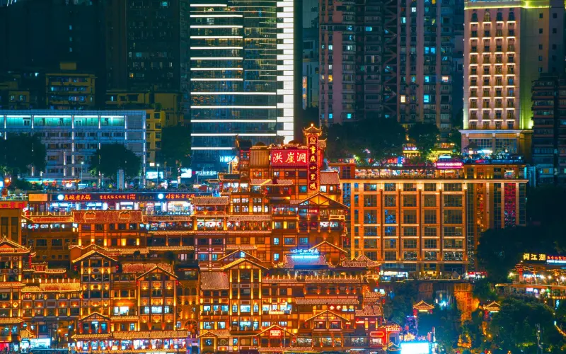 防爆手电与探照灯在抢险救援现场怎么选？特种照明设备选型要点解析