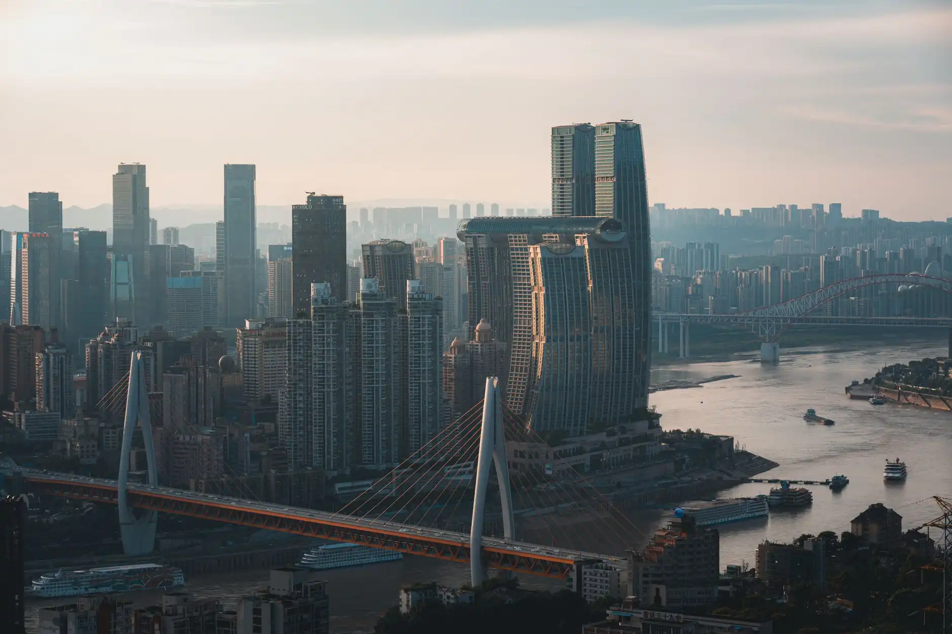 移动照明设备在户外作业中的可靠性验证与维护周期建议